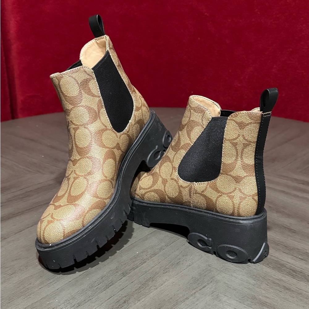 Coach Brown Logo Chelsea Lug Boots